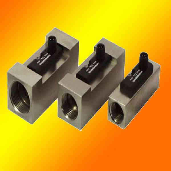 Piston Type Flow Switch